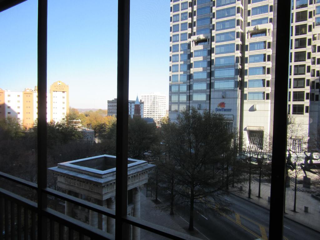 Downtown 2 Bedroom Apt 5I アトランタ エクステリア 写真